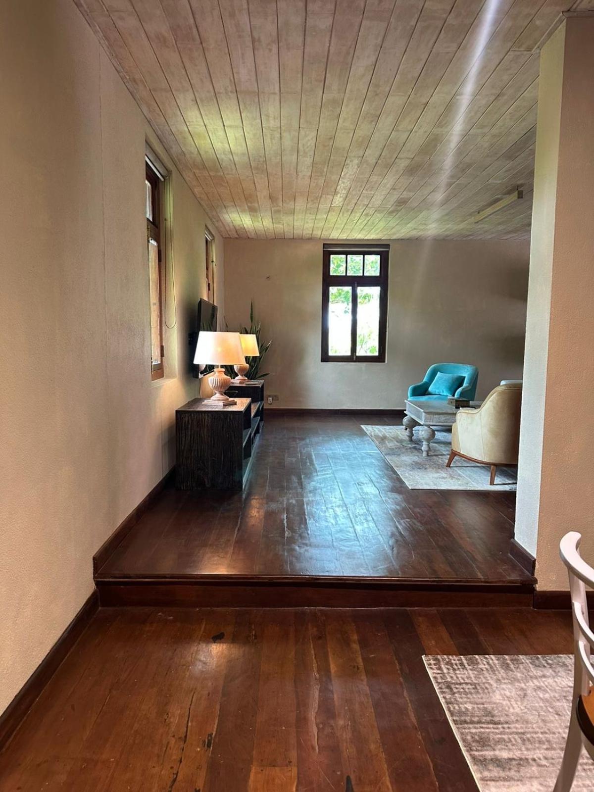 Nikara Luxury Beach House 티사마하라마 외부 사진