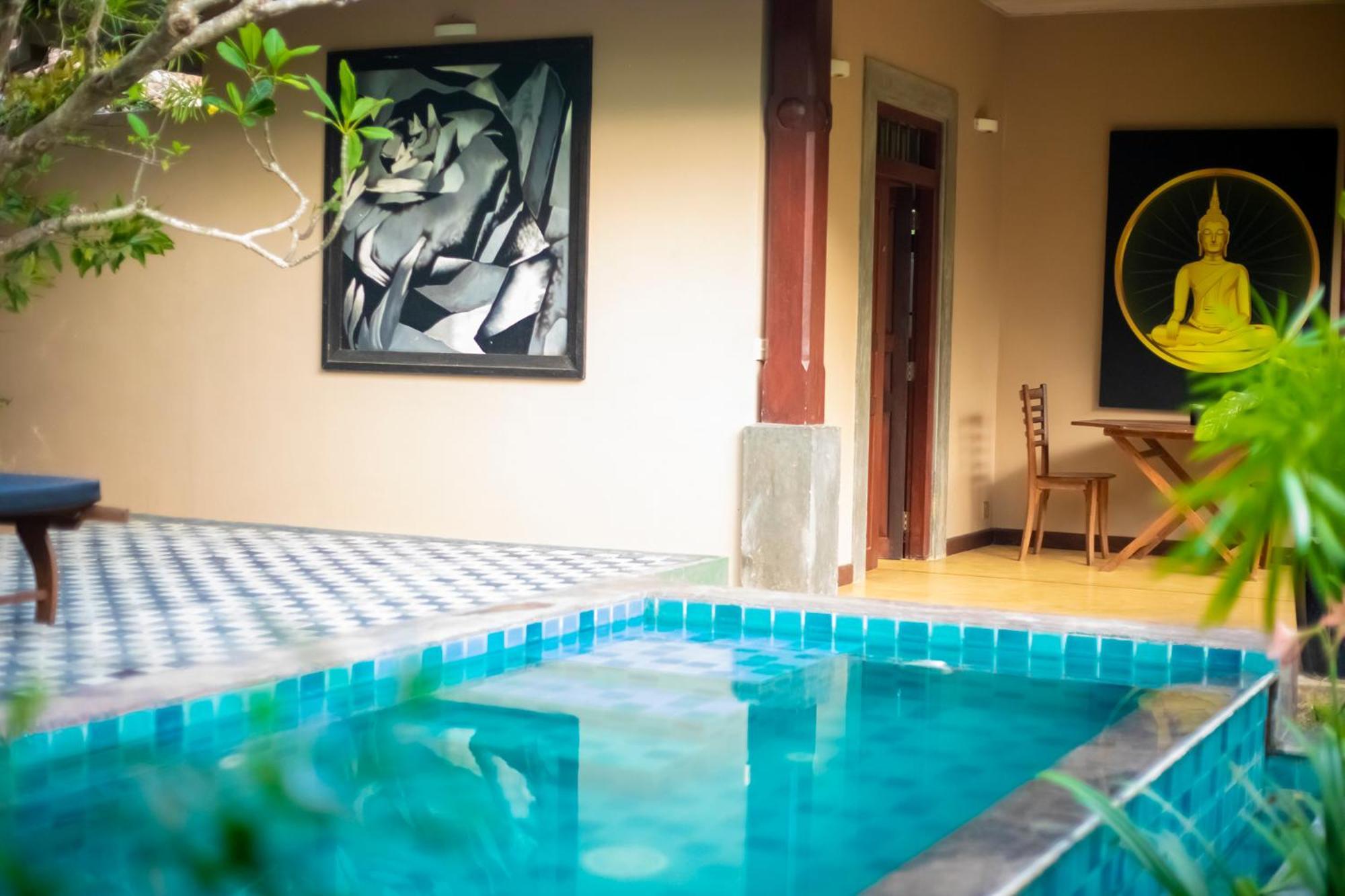 Nikara Luxury Beach House 티사마하라마 외부 사진